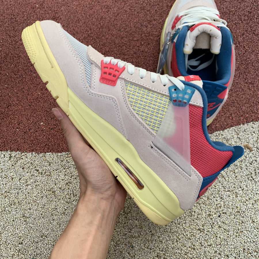 Jordan x Union Air Jordan 4 Retro SP "Guava Ice"