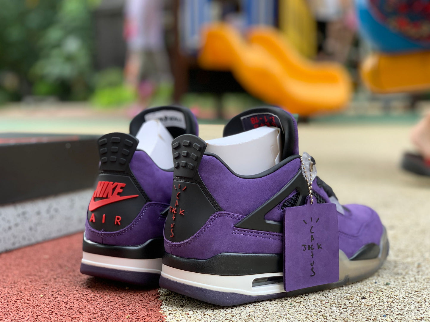 Travis Scott x Air Jordan 4 Retro 'Purple Suede - "Black Midsole"