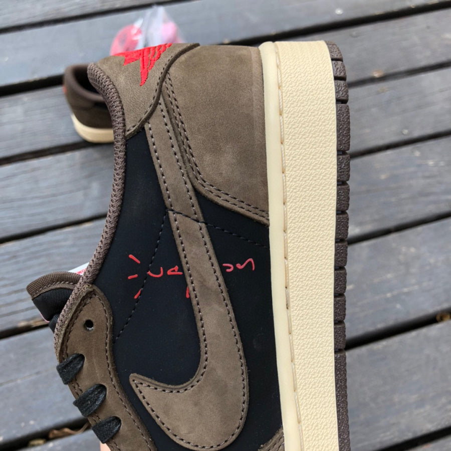 Jordan x Travis Scott Air Jordan 1 Low