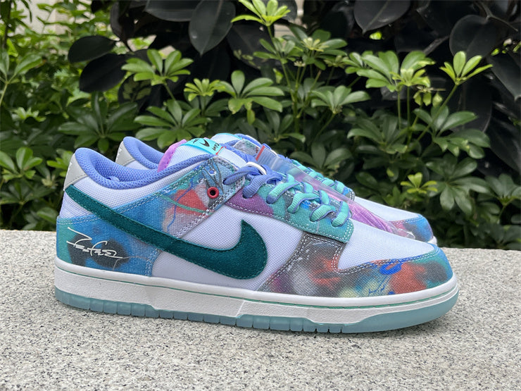 Nike x Futura Laboratories SB Dunk Low "Bleached Aqua"