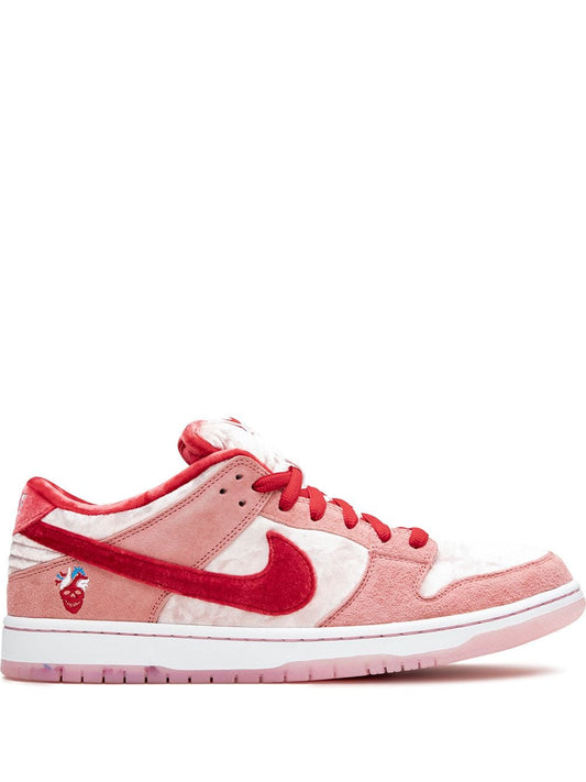 Nike SB Dunk Low Pro "Strangelove"