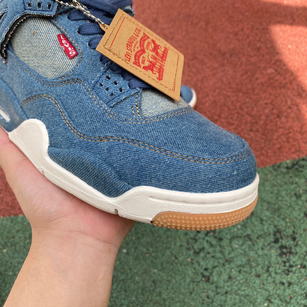 AIR JORDAN 4 RETRO DENIM X LEVI'S