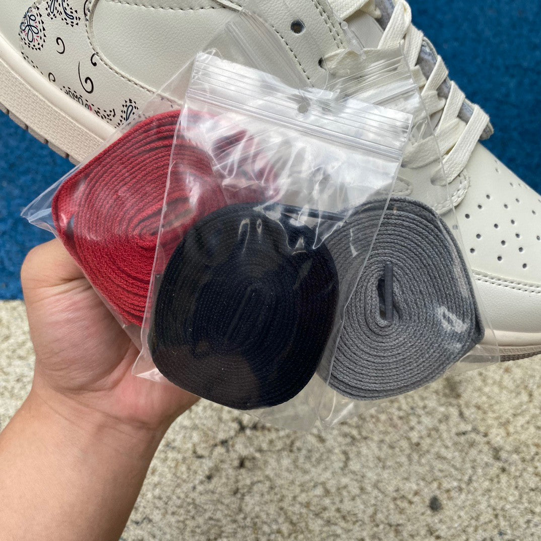 FRAGMENT DESIGN X TRAVIS SCOTT X JORDAN 1 LOW OG SP ‘BLACK/GREEN TOE