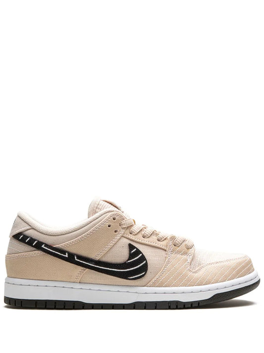 Nike Dunk Low "Albino & Preto - Jiu Jitsu"