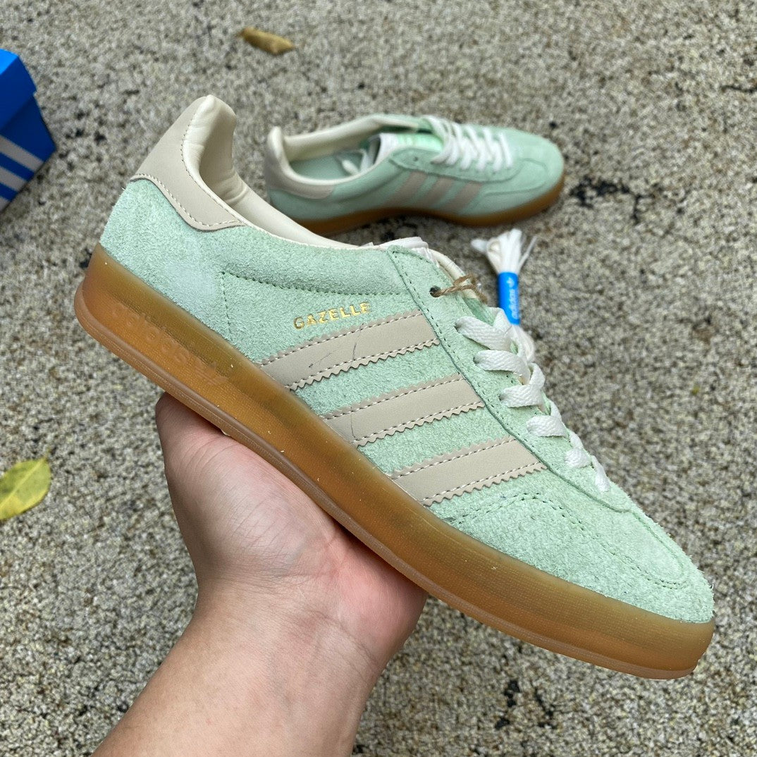 adidas Gazelle suede