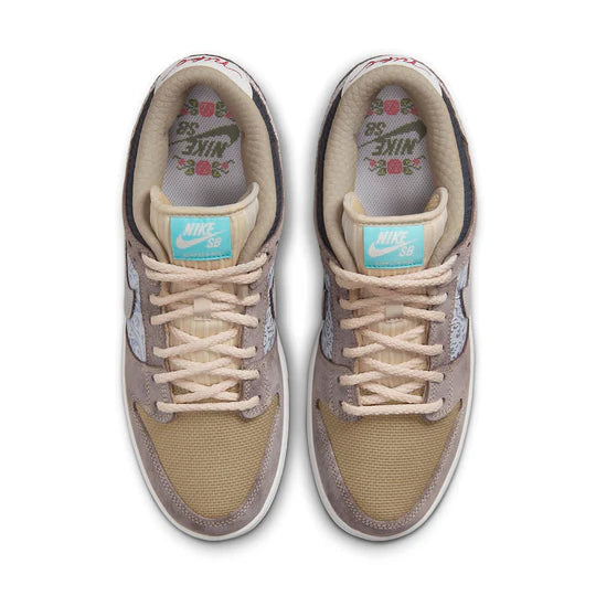 Nike SB Dunk Low "Big Money Savings"