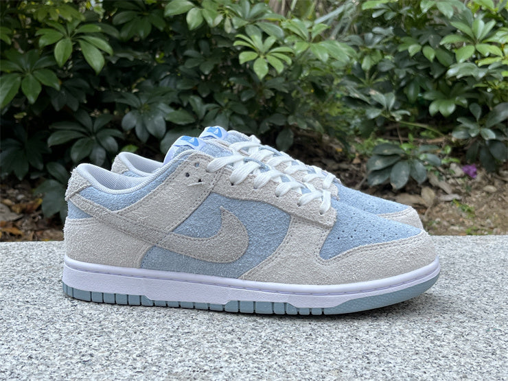 Nike Dunk Low "Suede"