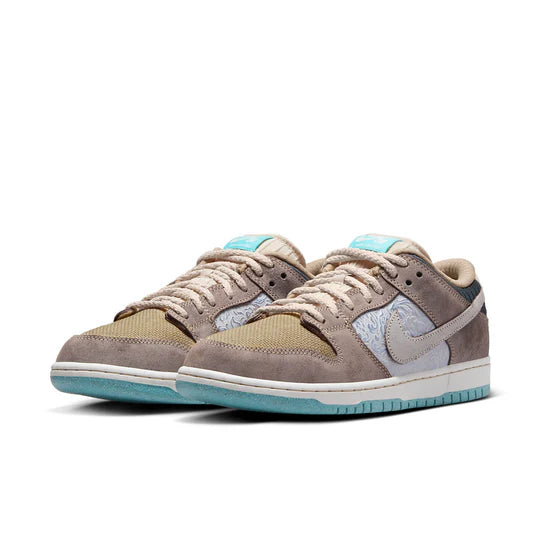 Nike SB Dunk Low "Big Money Savings"