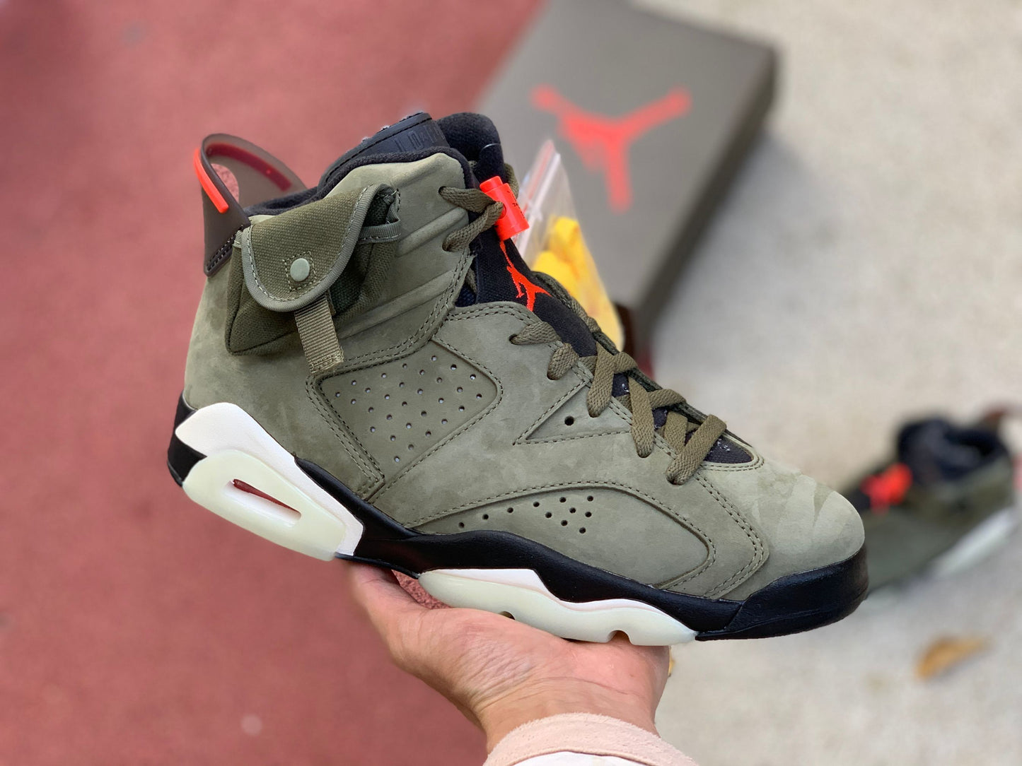 Jordan x Travis Scott Air Jordan 6 Retro "Cactus Jack"