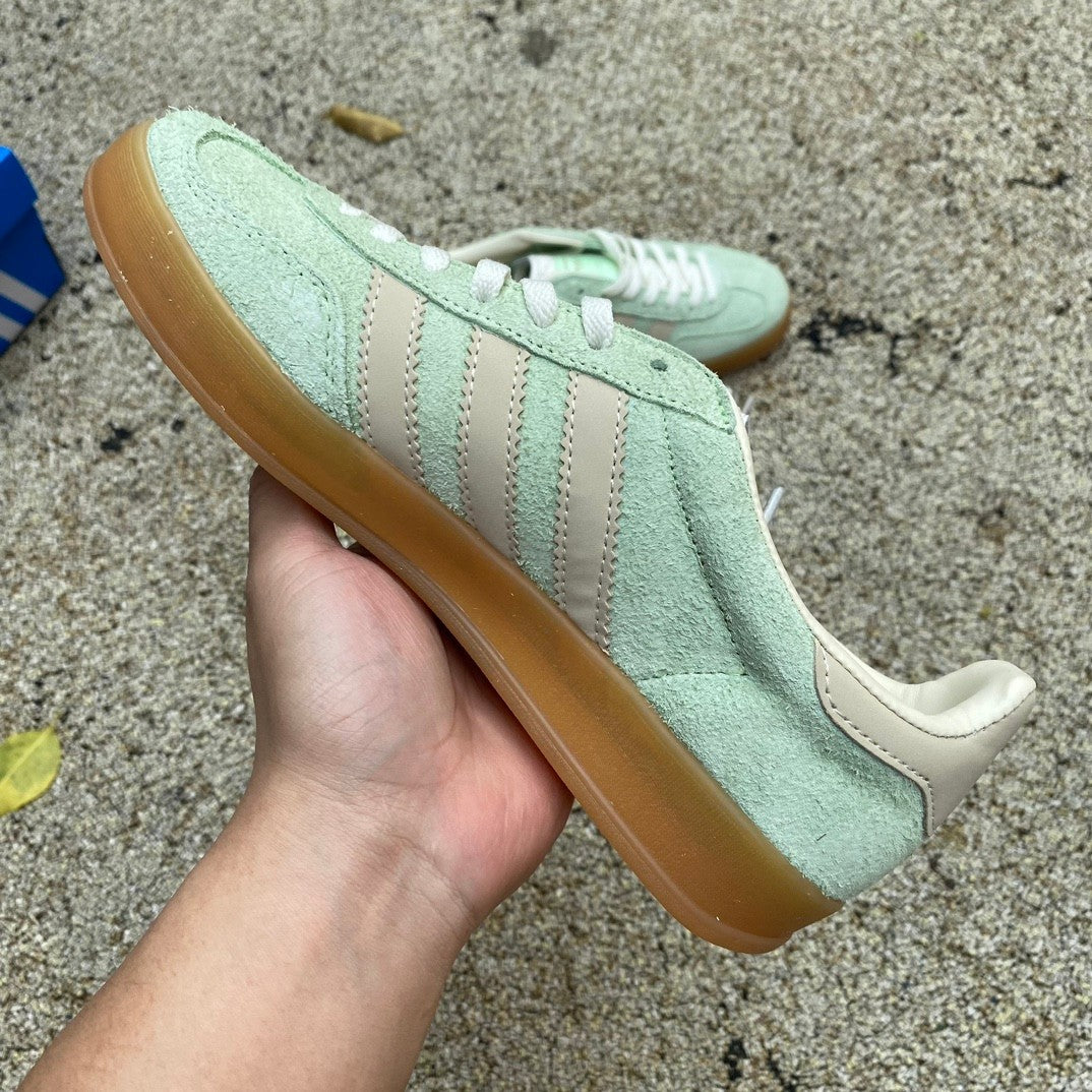 adidas Gazelle suede