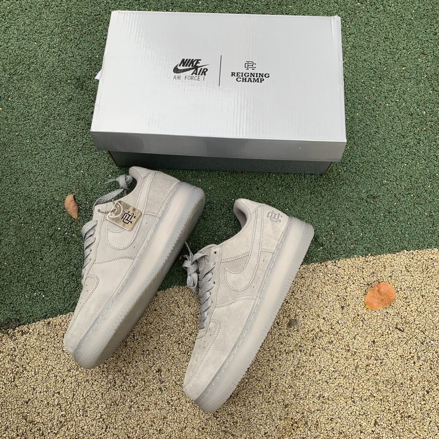 NIKE AIR FORCE 1 07 LOW LV8 GREY SUEDE