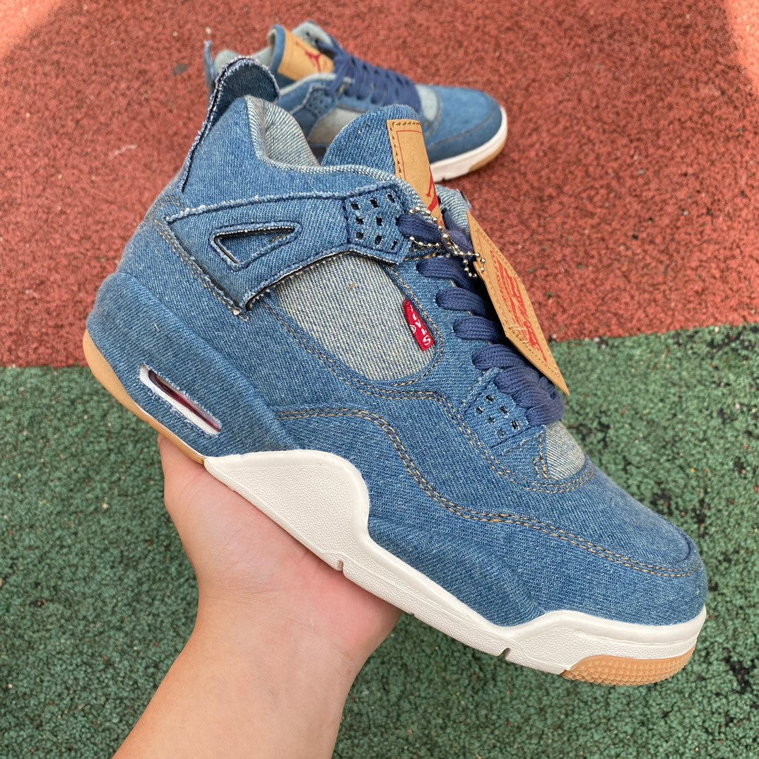 AIR JORDAN 4 RETRO DENIM X LEVI'S