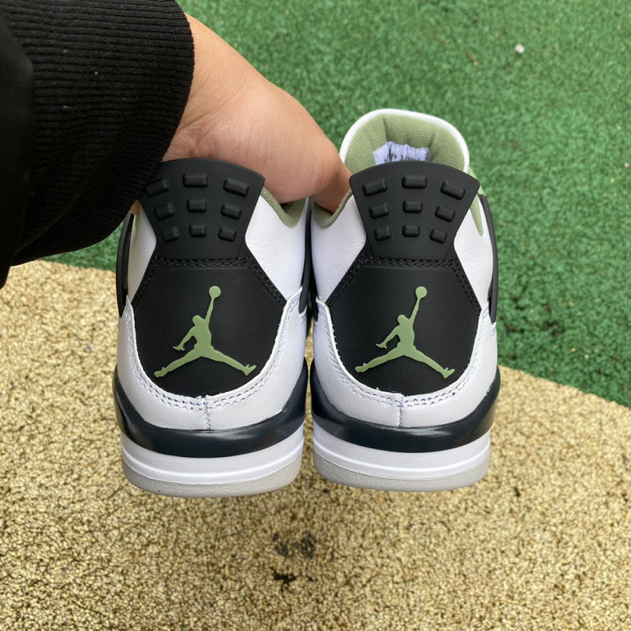 Jordan Air Jordan 4 "Oil Green"