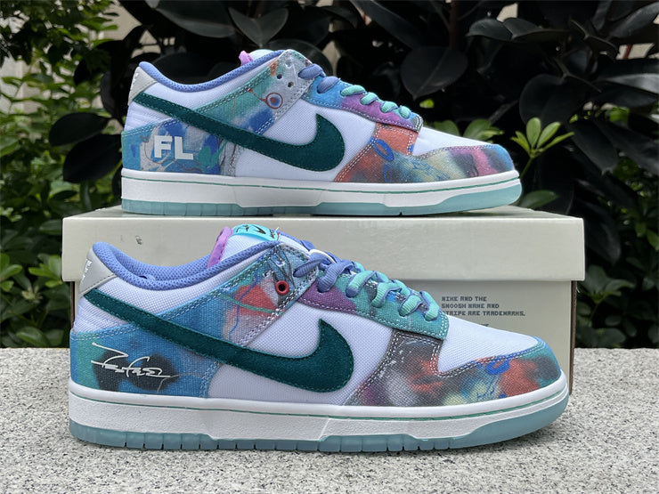 Nike x Futura Laboratories SB Dunk Low "Bleached Aqua"