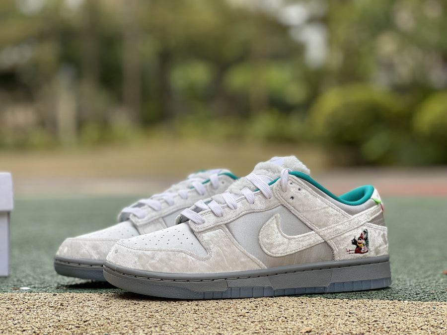 Nike Dunk Low "Ice"