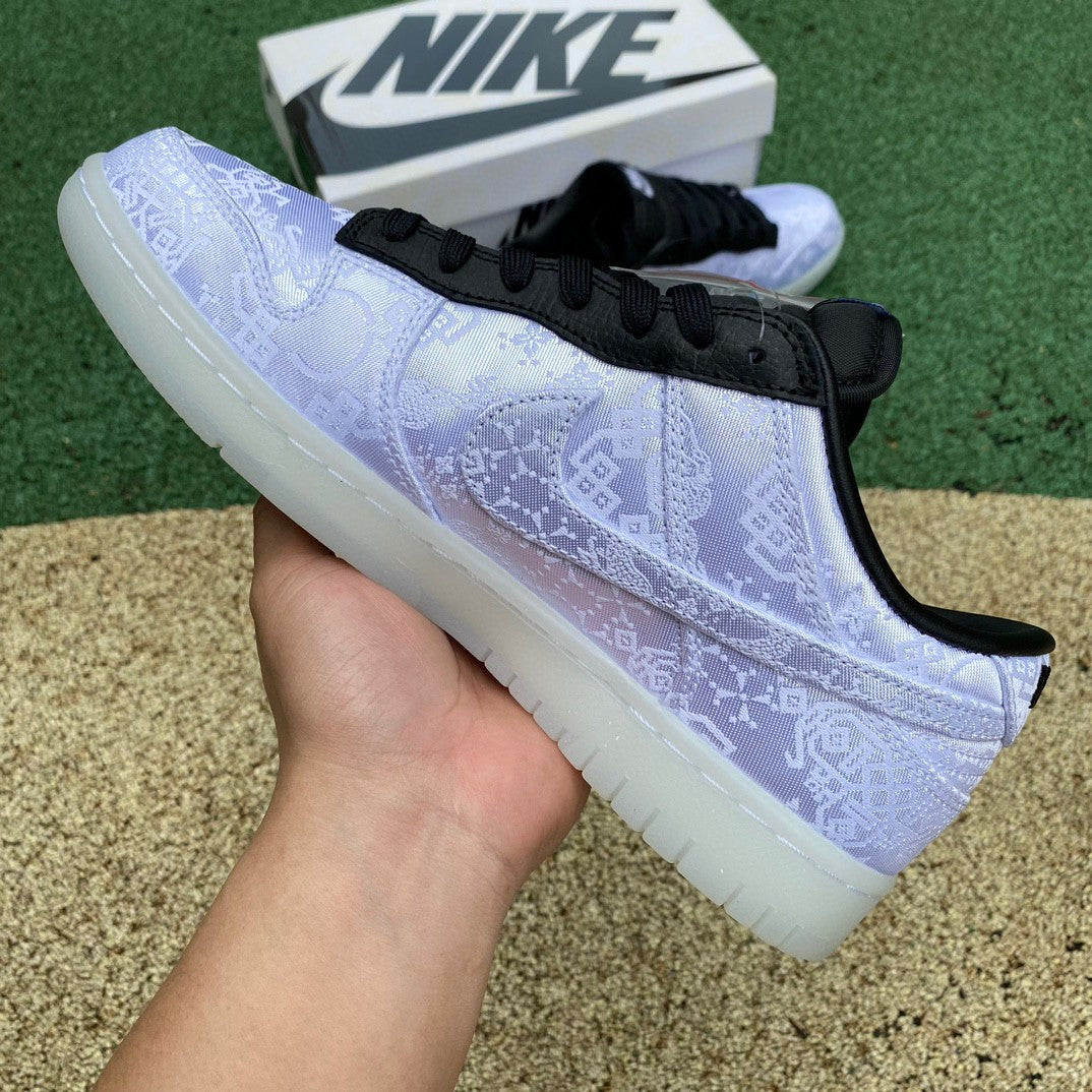 Nike Dunk Low "Fragment Design