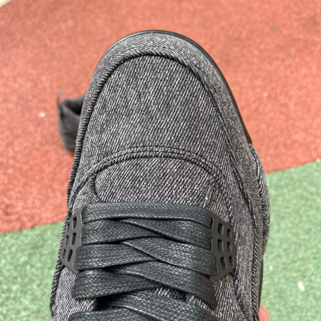 Jordan x Levi's Air Jordan 4 Retro NRG "Black Levis"