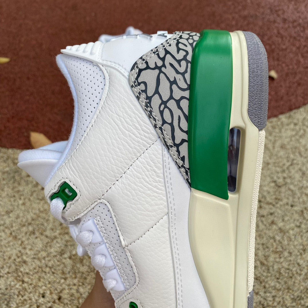 Air Jordan 3 Retro Wmns 'Lucky Green'