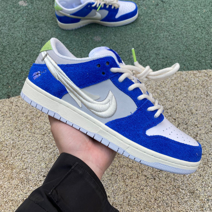 Nike x Fly Streetwear SB Dunk Low "Gardenia"