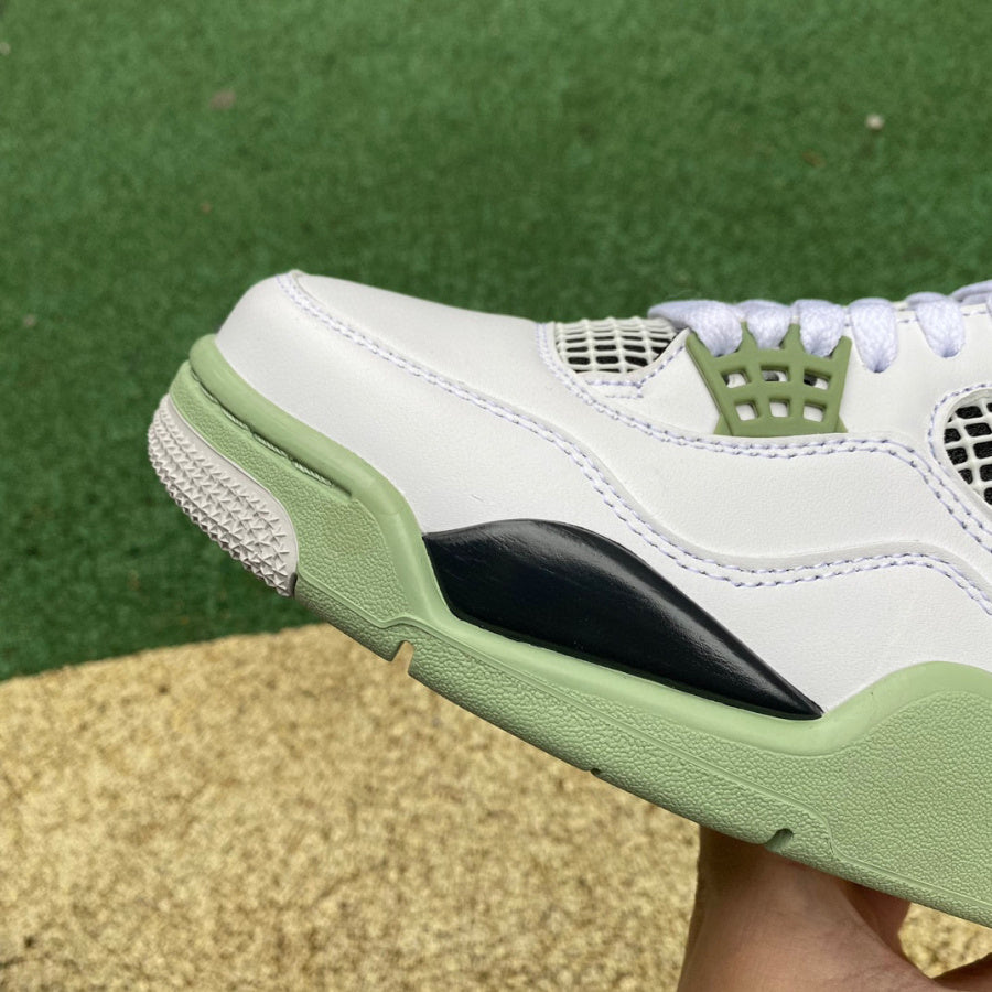 Jordan Air Jordan 4 "Oil Green"