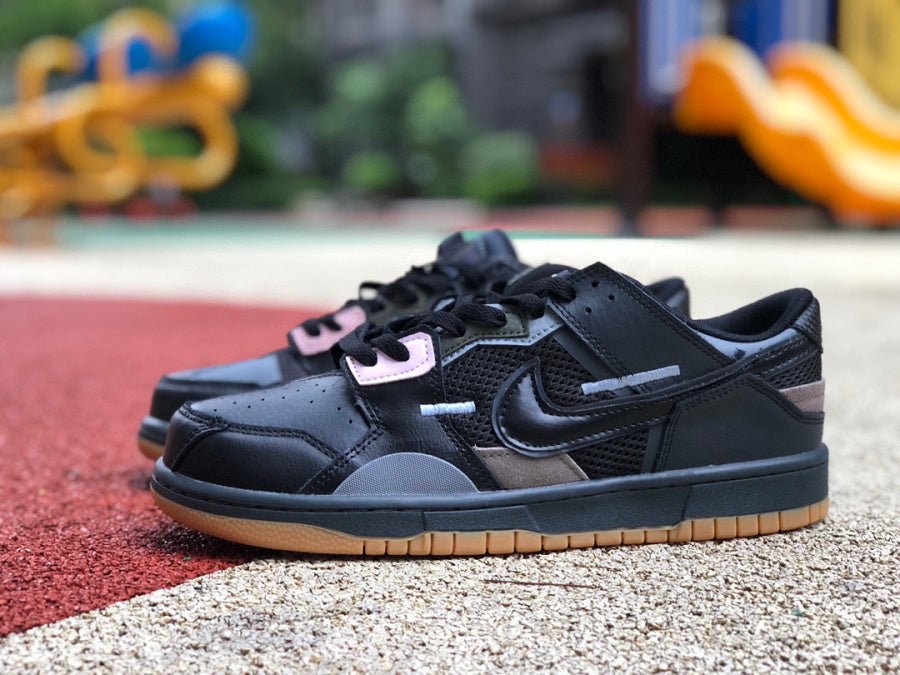 NIKE DUNK LOW SCRAP BLACK GUM