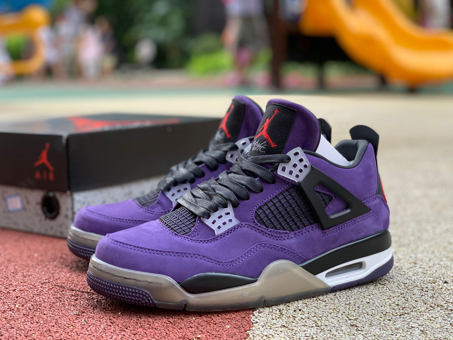 Travis Scott x Air Jordan 4 Retro 'Purple Suede - "Black Midsole"