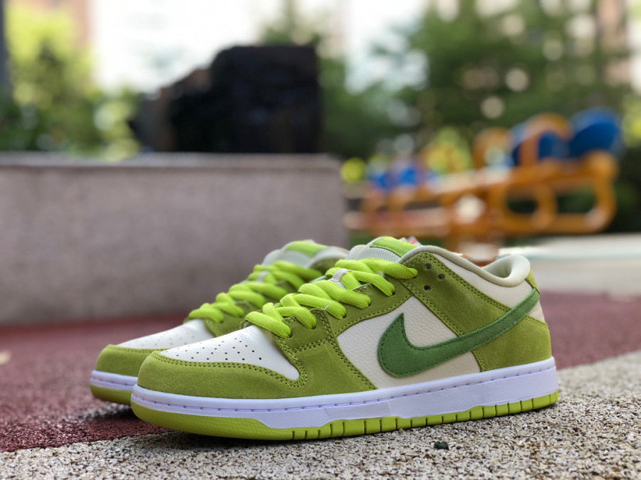 Nike SB Dunk Low Pro "Green Apple"