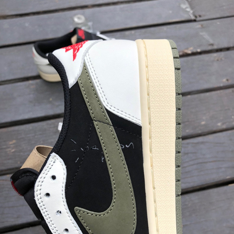 Air Jordan 1 Retro Low OG SP Travis Scott Medium Olive