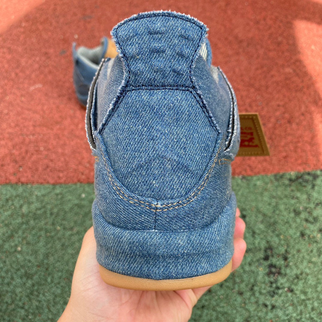 AIR JORDAN 4 RETRO DENIM X LEVI'S