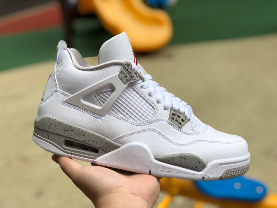 Air Jordan 4 Retro "White Oreo"