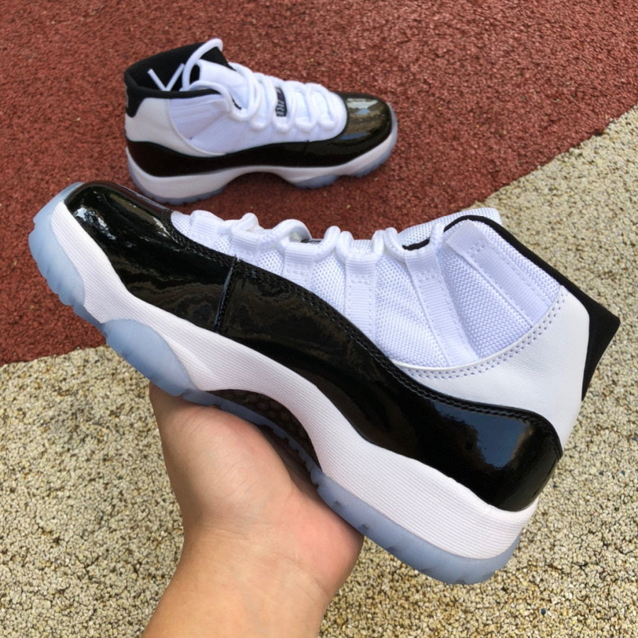 Jordan Air Jordan 11 Retro "Concord - 2018 Release"